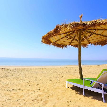 Serena Beach Resort Māndvi Kültér fotó